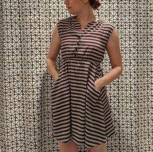 3/25💥Short Striped Pocket Dress | (Dee & Ray) Sm
